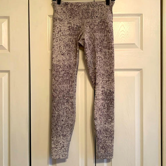 lululemon athletica Pants - Lululemon, Speckled Wunder Leggings, size 6, EUC